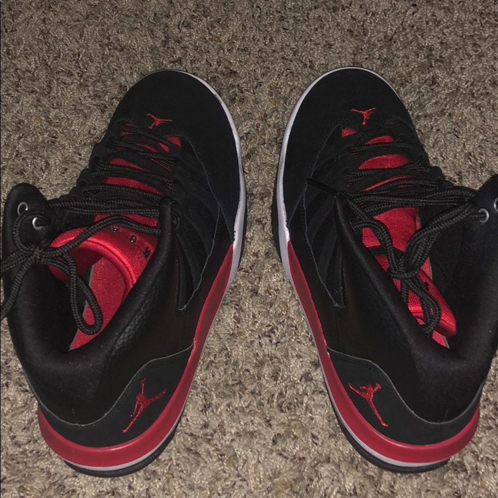 Max auras Jordan’s